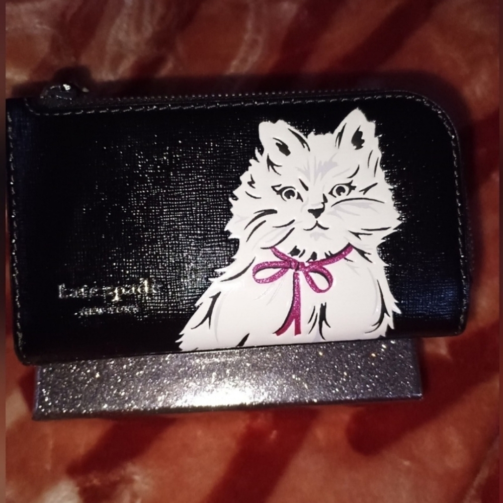 Kate Spade Novelty , billfold, wallet, Cat Black Whiskers Saffaino Leather - Picture 1 of 6